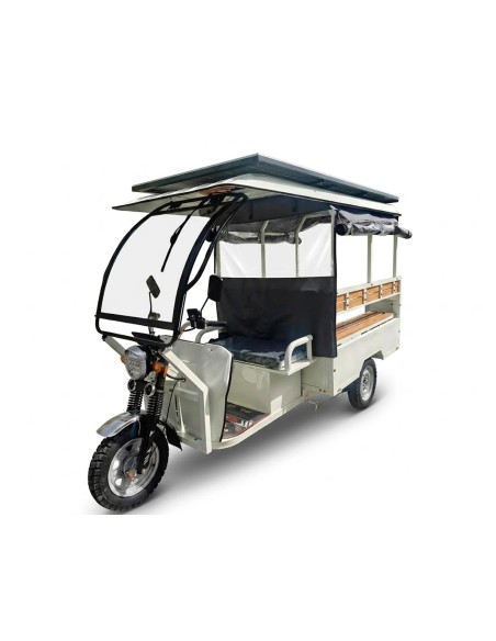 Triciclo eléctrico multi-propósito con energía solar
