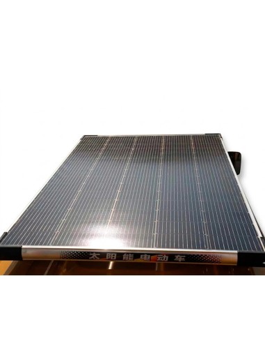 Triciclo eléctrico con capota solar