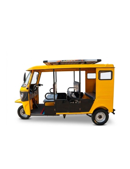Triciclo eléctrico con capota solar