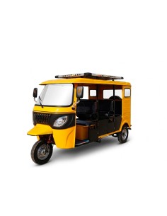 Triciclo eléctrico con capota solar